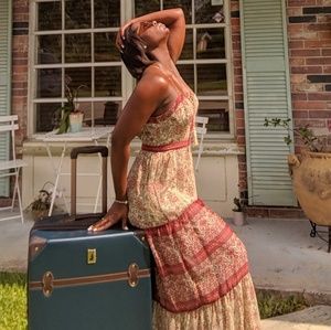 Moving Sale! EVERYTHING MUST GO!!! 🎉🎉🎉